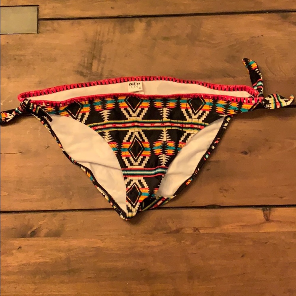 Billabong swim bottoms